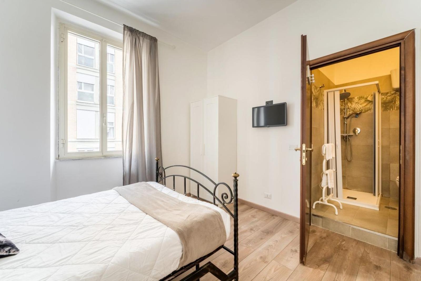 Rooms Piramide Рим Екстериор снимка
